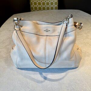Coach Lexy Shoulder Bag – Chalk Pebble Leather Off White